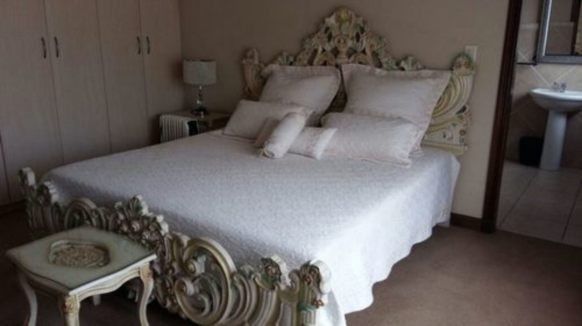 Budias Guest House Kempton Park Bagian luar foto